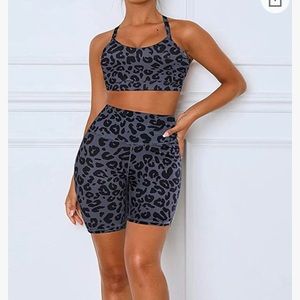 Sports bra and biker short set- NWOT